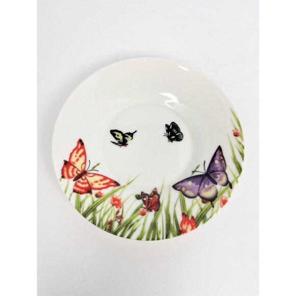 Teaopia butterfly teacup and saucer set - Picture 3 of 8